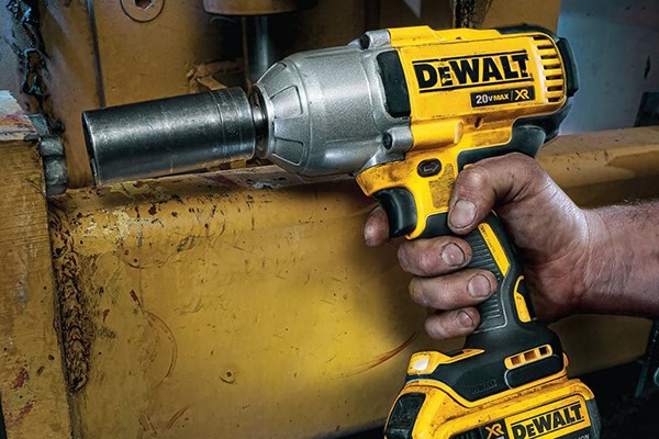 Dewalt Cordless Impact Wrenches