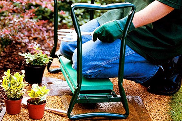 heavy duty garden kneeler