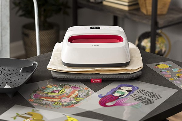 How do Heat Press Machines work?