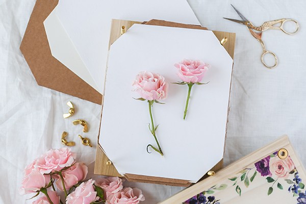 how to make a flower press