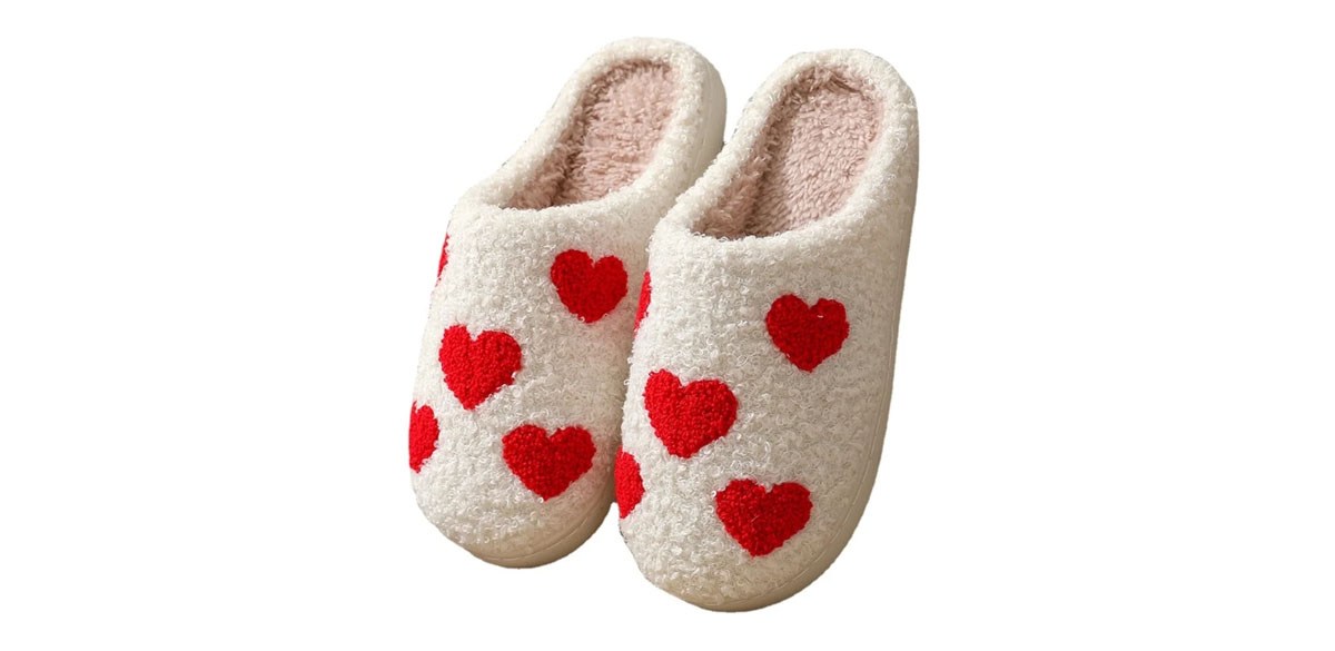BERANMEY Cute Valentine's Day Slippers for Women