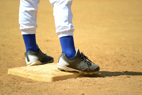 kids baseball cleats3