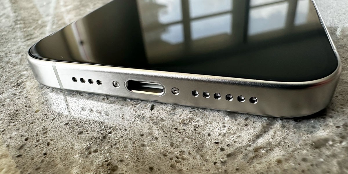 USB-C and Lightning